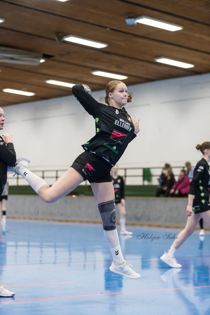 Bild 183 - wBJ TSV Ellerbek - TSV Uetersen : Ergebnis: 15:10